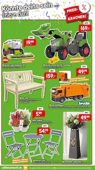 Gartenmöbel im aktuellen Raiffeisenmarkt Prospekt (Münster) Gartenmöbel im Raiffeisenmarkt Prospekt "Wir feiern dich mit Fest-Preisen!" mit 4 Seiten (Münster)