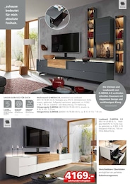 Vitrine Angebot im aktuellen Segmüller Prospekt auf Seite 13