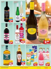 Ähnliche Glühwein Angebote im Prospekt "Aktuelle Angebote" von Netto Marken-Discount in Bergisch Gladbach Ähnliche Angebote wie Glühwein im Prospekt "Aktuelle Angebote" auf Seite 19 von Netto Marken-Discount in Bergisch Gladbach