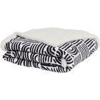 Plaid "Fily" - TEX HOME - Carrefour à Angers Plaid "Fily" - TEX HOME en promo chez Carrefour Angers à 19,99 €