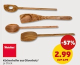 Küchenhelfer aus Olivenholz bei Penny im Neustadt Prospekt für 2,99 €