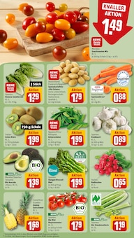 Tomaten im REWE Prospekt "Dein Markt" mit 33 Seiten (München)