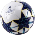 Ball im Angebot bei REWE in München Ball Angebote von UEFA Champions League bei REWE München für 9,99 €