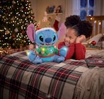 Peluche Noël lumineuse - Disney en promo chez JouéClub Marseille à 29,99 €