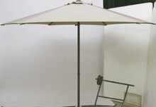 Parasol rond arc 270 cm - Géant Casino à Bordeaux Parasol rond arc 270 cm en promo chez Géant Casino Bordeaux à 19,00 €