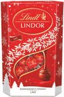 Le 2ème à -50% sur la gamme chocolats de noël LINDOR LINDT - LINDT dans le catalogue Supermarchés Match