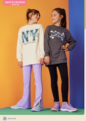 Adidas Angebote im Prospekt "FÜR DIE KIDS NUR DAS BESTE." von ALDI Nord auf Seite 14