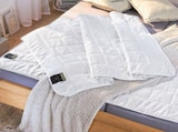 Aktuelle Bettdecke Angebote bei XXXLutz in Augsburg Aktuelles Sommerbett „Sari Superlight“ ca. 135 x 200 cm Angebot bei XXXLutz in Augsburg ab 79,99 €