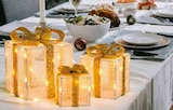 Dekoleuchte „Geschenke-Set“ im Angebot bei Segmüller in Augsburg Dekoleuchte „Geschenke-Set“ Angebote bei Segmüller Augsburg für 23,99 €
