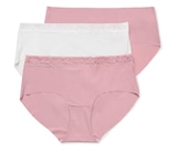 3 Pantys »Magic Cut«, rosa und weiß Angebot im Tchibo Prospekt 3 Pantys »Magic Cut«, rosa und weiß im Tchibo Prospekt zum Preis von 14,99 €