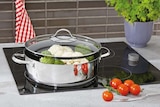 SERVIERSCHMORPFANNE „DEVIL“ von WMF für 59,99 € bei porta Möbel im Angebot SERVIERSCHMORPFANNE „DEVIL“ von WMF im aktuellen porta Möbel Prospekt