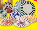Assiette plate "colorama" en promo chez Super U Amiens à 2,79 €