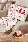 Dekokissen im Angebot bei Penny in Pulheim Dekokissen Angebote von HOME IDEAS Living bei Penny Pulheim für 6,99 €