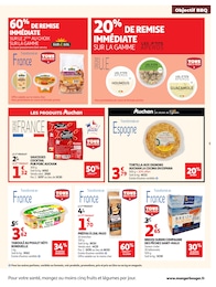 Offre Poulet Rôti dans le catalogue Auchan Hypermarché du moment à la page 5