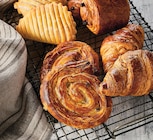 Assortiment de viennoiseries pur beurre X8 en promo chez Intermarché Express Rueil-Malmaison à 3,59 €