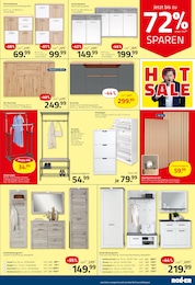 Garderobe Angebot im aktuellen ROLLER Prospekt auf Seite 7
