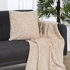 Kuscheldecke Angebote von HOME IDEAS Living bei Penny Niederkassel für 5,99 €