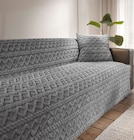 Jacquard-Sherpa-Sofaläufer ca. 165 x 190 cm bei Penny im Prospekt "" für 5,99 €