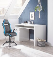 Schreibtisch bei XXXLutz Möbelhäuser in Oberhausen Schreibtisch im Angebot bei XXXLutz Möbelhäuser Oberhausen für 99,90 €