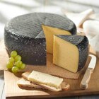 Tomme noire des Pyrénées I.G.P en promo chez Carrefour Tomme noire des Pyrénées I.G.P dans le catalogue Carrefour