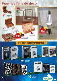 Offre Voyage dans le catalogue Maxi Bazar du moment à la page 5