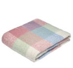 Plaid - Gifi à Strasbourg Plaid en promo chez Gifi Strasbourg à 11,99 €