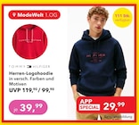 Herren-Logohoodie von Tommy Hilfiger im aktuellen dodenhof Prospekt für 29,99 €