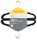 B&M Maizières-lès-Metz - Promo Lot de 20 cintres en velours noir Promo Lot de 20 cintres en velours noir à 6,00 € dans le catalogue B&M à Maizières-lès-Metz