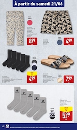 Chaussettes Angebote im Prospekt "NOS APÉRITIFS JUSQU’À -50 % SUR LE 2ÈME" von Aldi auf Seite 42