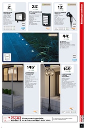 Offre Projecteur dans le catalogue Brico Dépôt du moment à la page 7