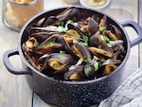 Moules de Bouchot en promo chez Intermarché Contact Le Mans à 3,45 €