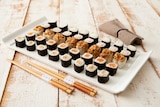 PLATEAU MAKI YUPI - SANS MARQUE en promo chez Auchan Hypermarché PLATEAU MAKI YUPI - SANS MARQUE dans le catalogue Auchan Hypermarché