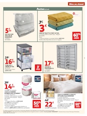 Promos Chaussures dans le catalogue "BIEN AU CHAUD" de Auchan Hypermarché Chaussures en promo dans le catalogue Auchan Hypermarché à la page 5