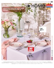 Vase Angebote im Prospekt "HOME : Des idées déco qui vous ressemblent !" von Carrefour auf Seite 13