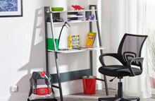 Bureau bicolore avec rangement haut - Carrefour à Cannes Bureau bicolore avec rangement haut en promo chez Carrefour Cannes à 12,90 €