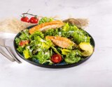 Lachs trifft Salat bei XXXLutz Möbelhäuser im Hanau Prospekt für 11,90 €