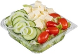 Feinkostsalat im REWE Prospekt Rohkostplatte mit Balkankäse im aktuellen REWE Prospekt für 8,90 €