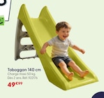 Toboggan 140 cm à La Grande Récré dans Onet-le-Château Toboggan 140 cm à La Grande Récré dans Onet-le-Château