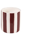 Bougie parfumée en promo chez Maisons du Monde Bougie parfumée dans le catalogue Maisons du Monde