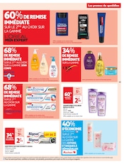 Promos Soin visage dans le catalogue "Chaque semaine, plus de 3000 offres en magasin" de Auchan Hypermarché à la page 45