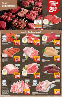 Huhn im REWE Prospekt "Dein Markt" mit 32 Seiten (München)