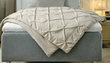 Couette synthétique TVERRBOTTIND en promo chez Jysk Reims à 35,00 €