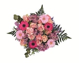 Aktuelles Eleganter Blumenstrauß Angebot bei Lidl in Krefeld ab 19,99 €
