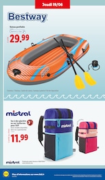 Offre Camping dans le catalogue Lidl du moment à la page 32