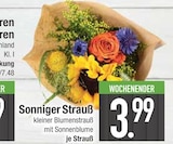 Sonniger Strauß im EDEKA Prospekt Sonniger Strauß von im aktuellen EDEKA Prospekt für 3,99 €