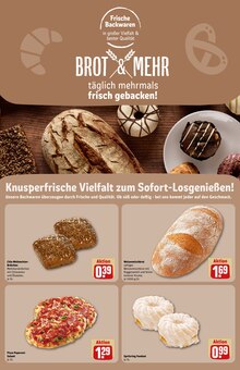 Pizza im REWE Prospekt "Dein Markt" mit 31 Seiten (Duisburg)
