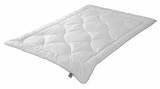 Möbel Inhofer - Mono Bettdecke ca. 80x80 cm Angebot im Prospekt Mono Bettdecke ca. 80x80 cm bei Möbel Inhofer im Prospekt für 65,00 €