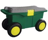 Rollsitz-Gartenwagen bei Wreesmann im Pockau Prospekt für 19,99 €