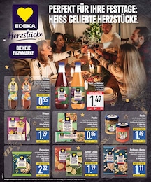 Nüsse im EDEKA Prospekt "WIR WÜNSCHEN FROHE WEIHNACHTEN UND SCHÖNE FESTTAGE!" auf Seite 16