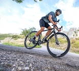 Intersport Guichainville - Promo Vélo Gravel Allroad 250 Adulte Promo Vélo Gravel Allroad 250 Adulte à 1 299,99 € dans le catalogue Intersport à Guichainville